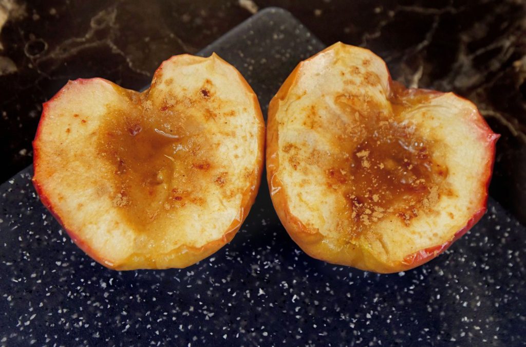 Razem w kuchni – pieczone jabłka